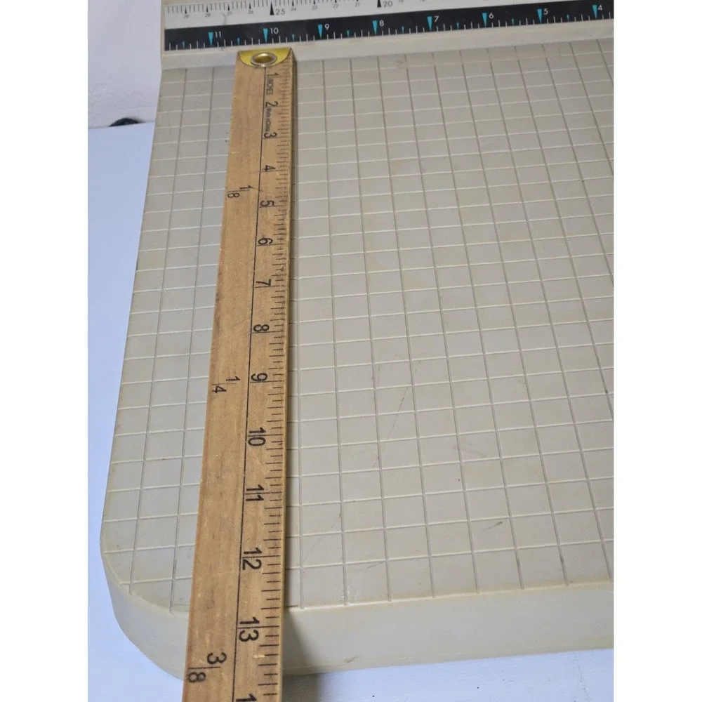 Quartet Paper Trimmer 12